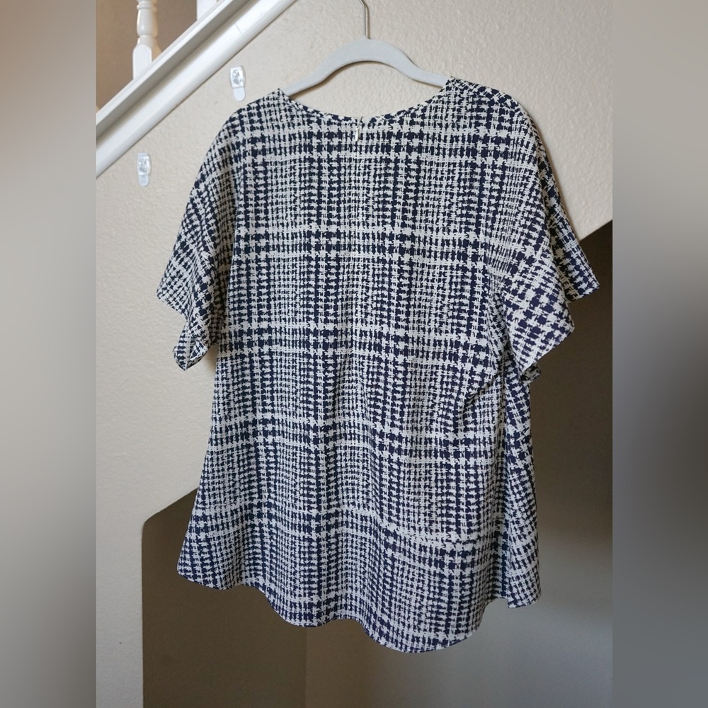 Houndstooth Print Zip Up US Medium